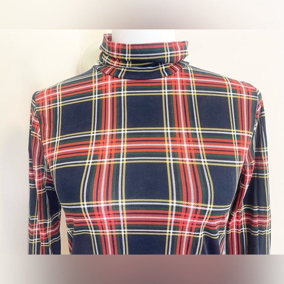 Classic J Crew Turtleneck in Stewart Tartan Plaid! - Picture 6 of 12